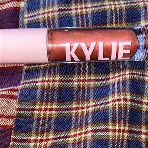 Kylie Gloss